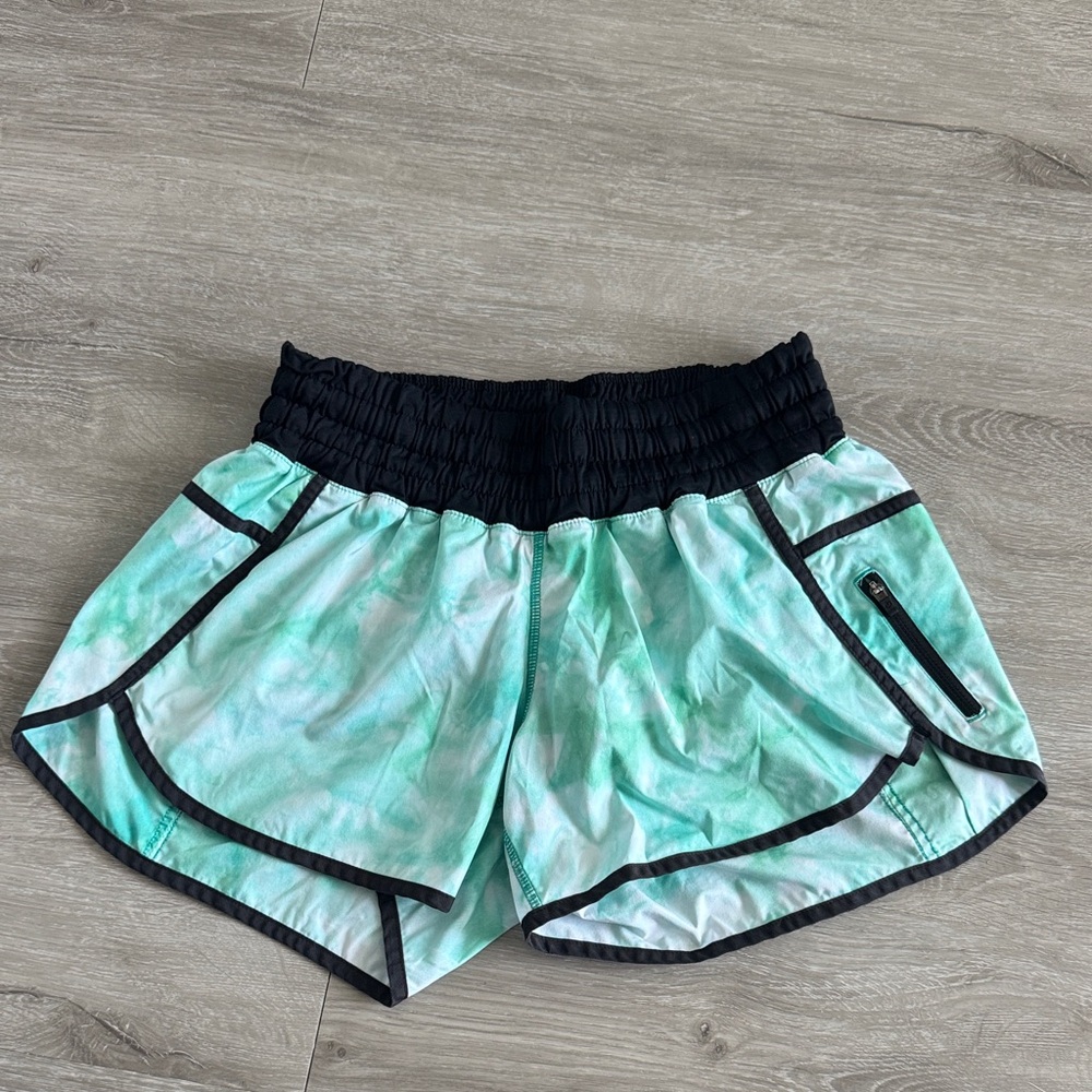Lululemon Tracker Short